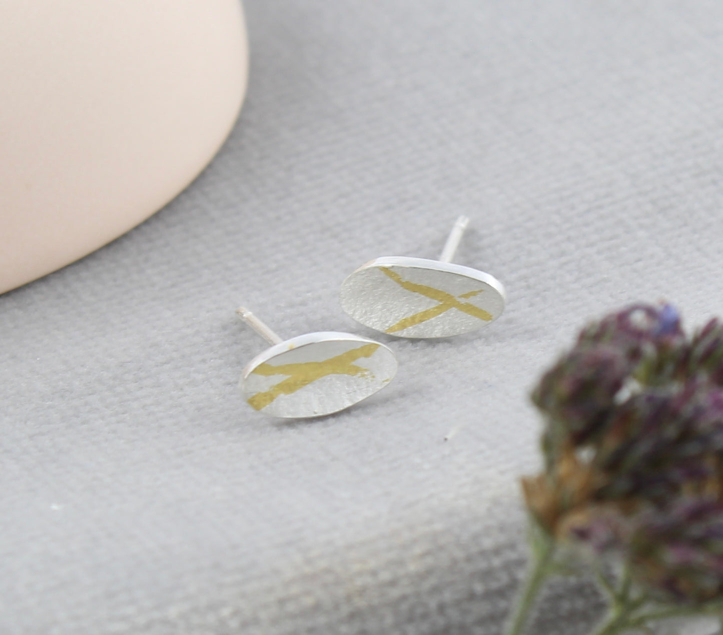 Olive stud earring