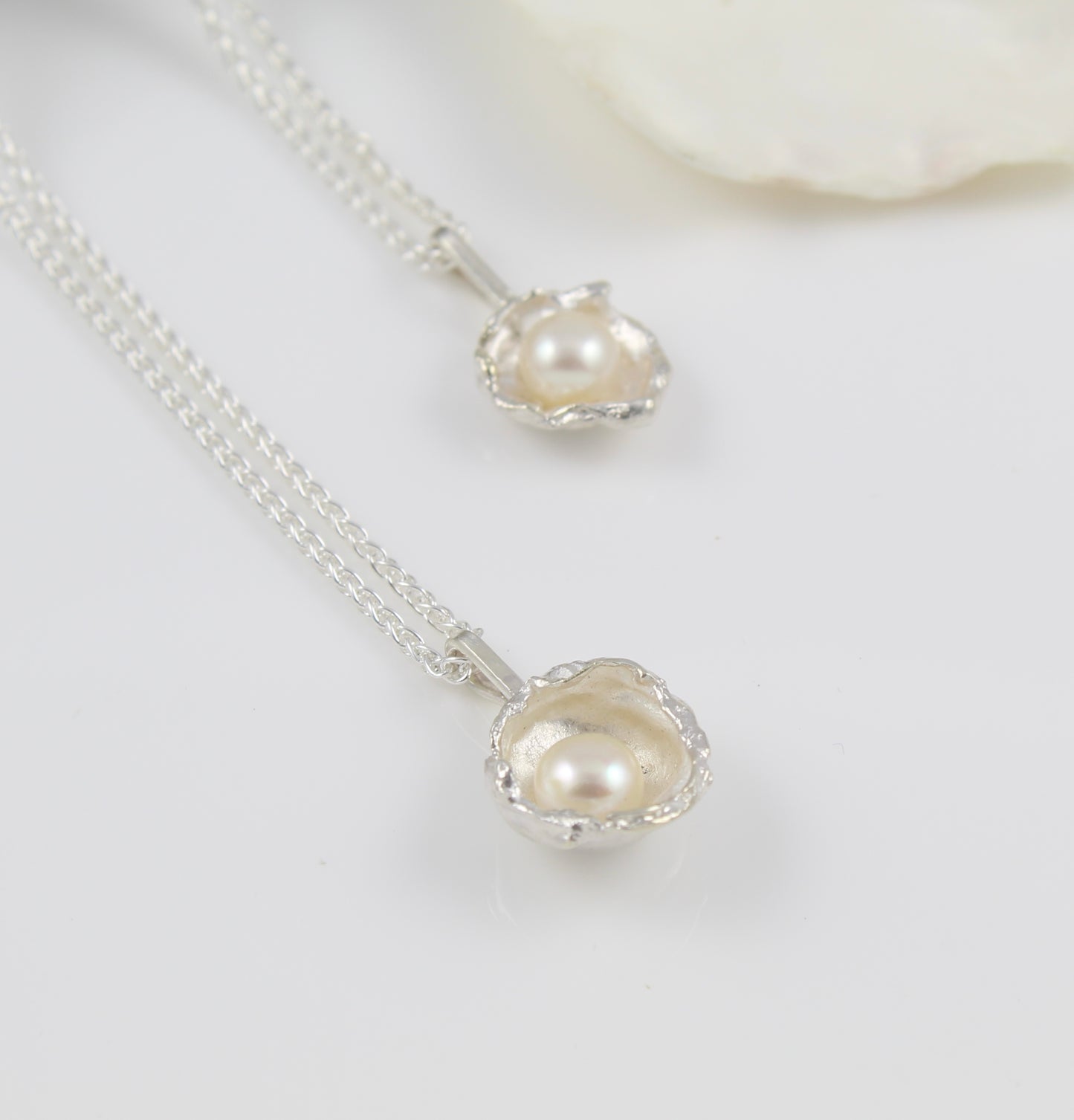 Oyster & Pearl Silver pendant