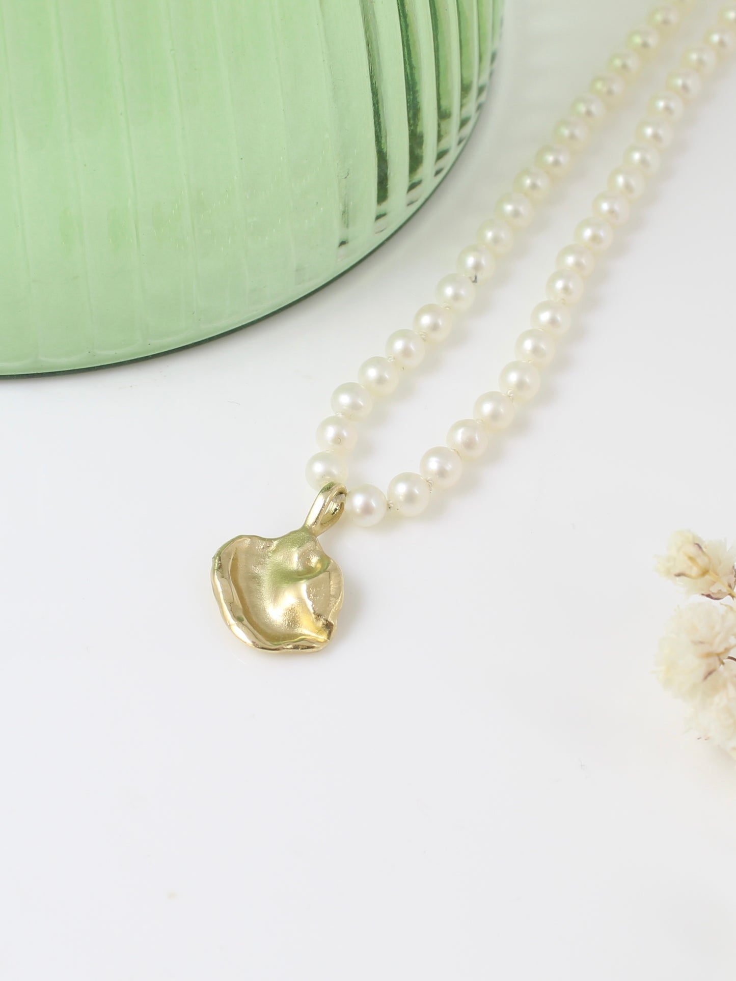 Freshwater Pearl and Gold Necklace